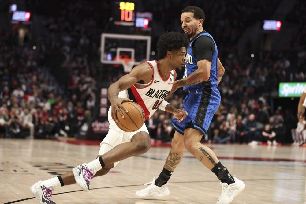 在这一紧张 在这一紧张