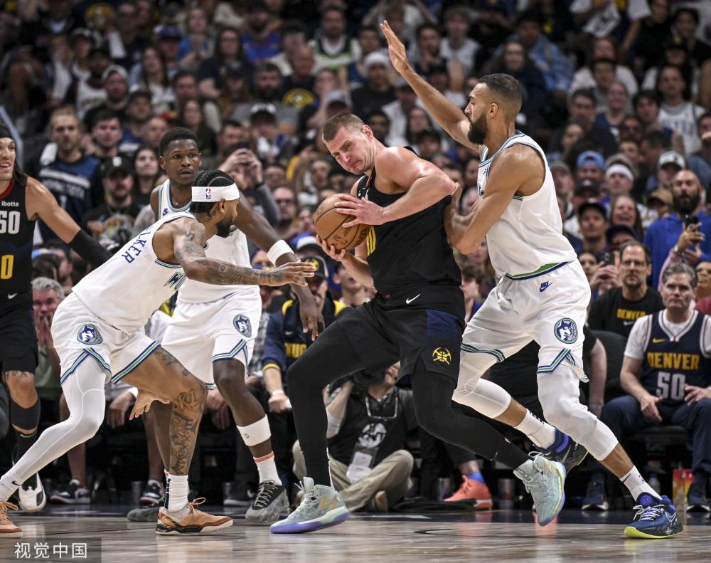 部分年轻潜 部分年轻潜